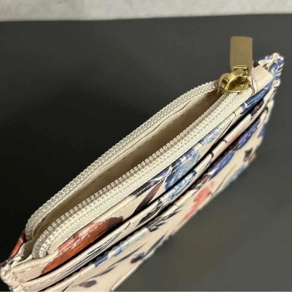 Floral Card Holder with Zipper